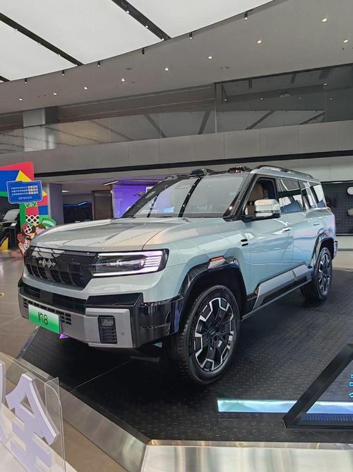 成都邛崃市耀环康企业管理咨询比亚迪方程豹硬派越野的爆款，英菲尼迪35周年与你共成长